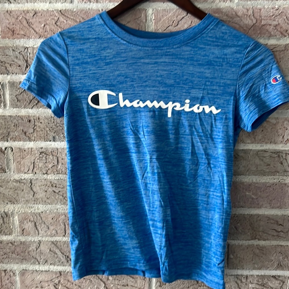 2 Boys Champion shirts